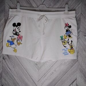 License Mickey And Friends' Juniors Graphic Shorts Sz: XXXL (21) Color: White